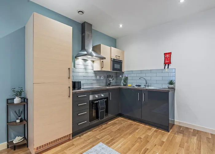 Spacious Flat - Sleeps 8 - Centre Lejlighed *