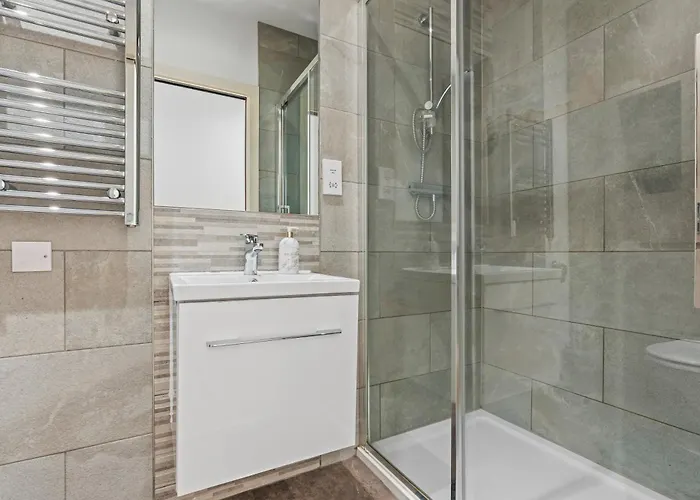 Lejlighed Spacious Flat - Sleeps 8 - Centre *